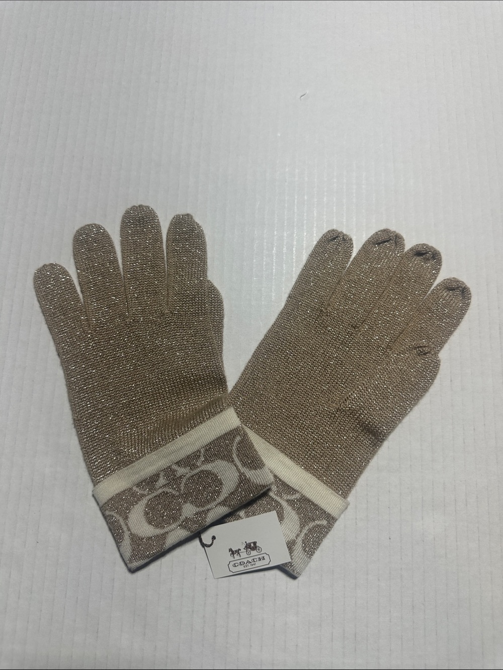 NWT Coach Metallic Glittery Beige Knit Logo Cuff Gloves lightweight - Picture 2 of 5